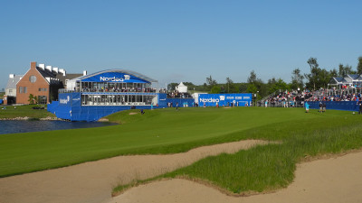 39 PGA National Lakes
